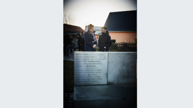 Mustafa Turgut und Franziska Giffey bei der Gedenkveranstaltung für Mehmet Turgut, Rostock 2020 © Bildwerk Rostock Mustafa Turgut und Franziska Giffey bei der Gedenkveranstaltung für Mehmet Turgut, Rostock 2020 © Bildwerk Rostock