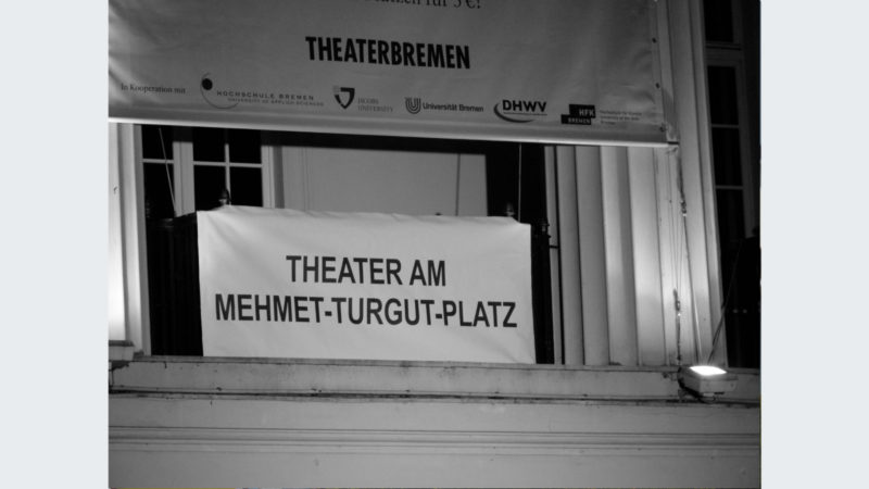 Platzumbenennung anlässlich des Jahrestages der Selbstenttarnung des NSU, Bremen 2014 © Gruppe ARA